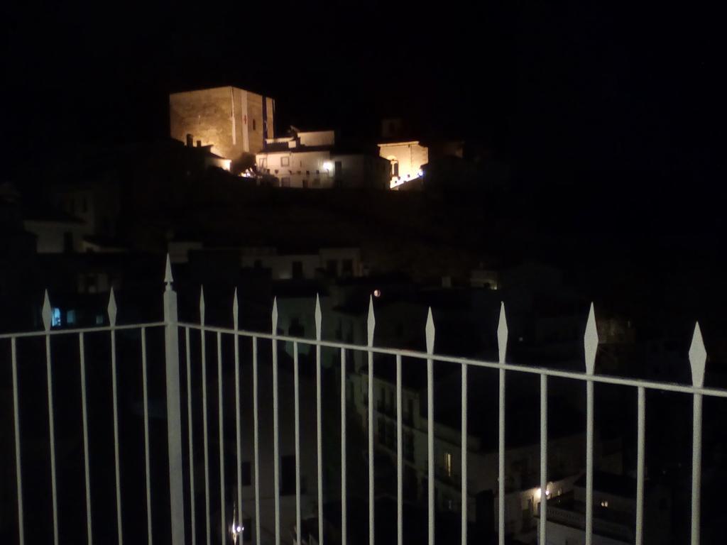 Casa De Las Lanzas Setenil De Las Bodegas Экстерьер фото